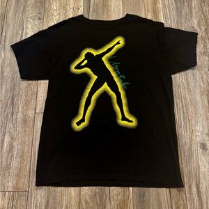 Men’s Y2K Usain Bolt Black Gold and Green Jamaica T-shirt Size L